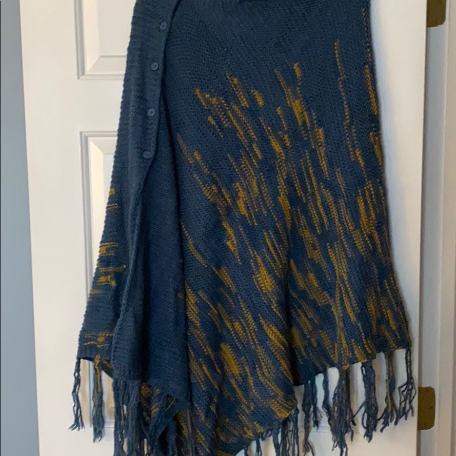 Multi Function Wrap With Buttons
